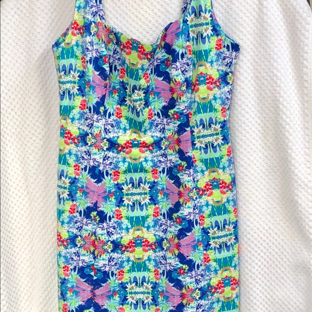 Sleeveless multicolor floral dress